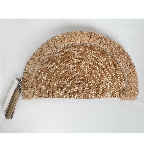 Tuckernuck Handbags - TUCKERNUCK Raffia Half Moon Clutch